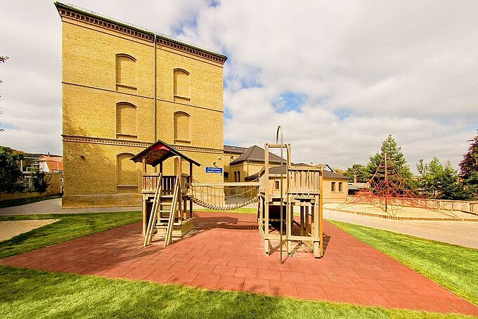 REGUPOL Fallschutzplatten